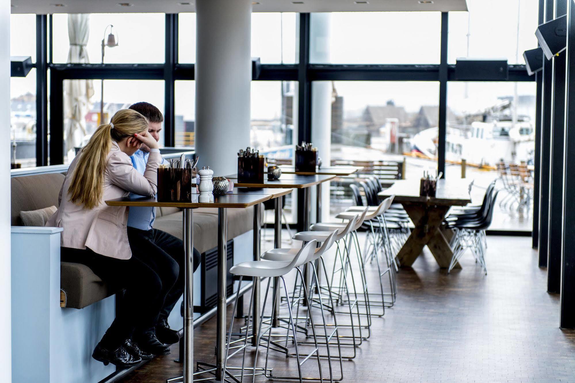 Lofoten Suitehotel Svolvær Exterior foto