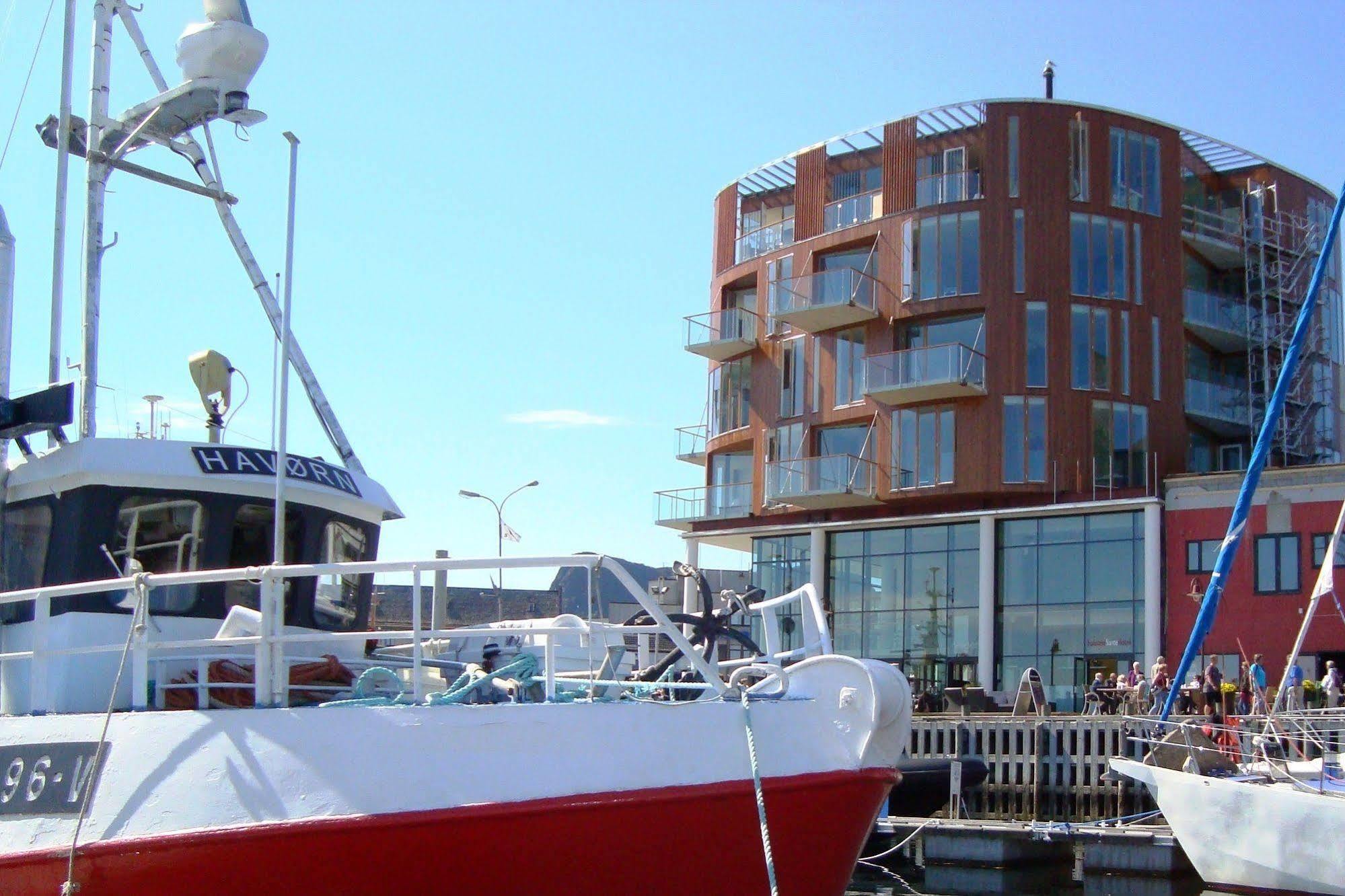 Lofoten Suitehotel Svolvær Exterior foto